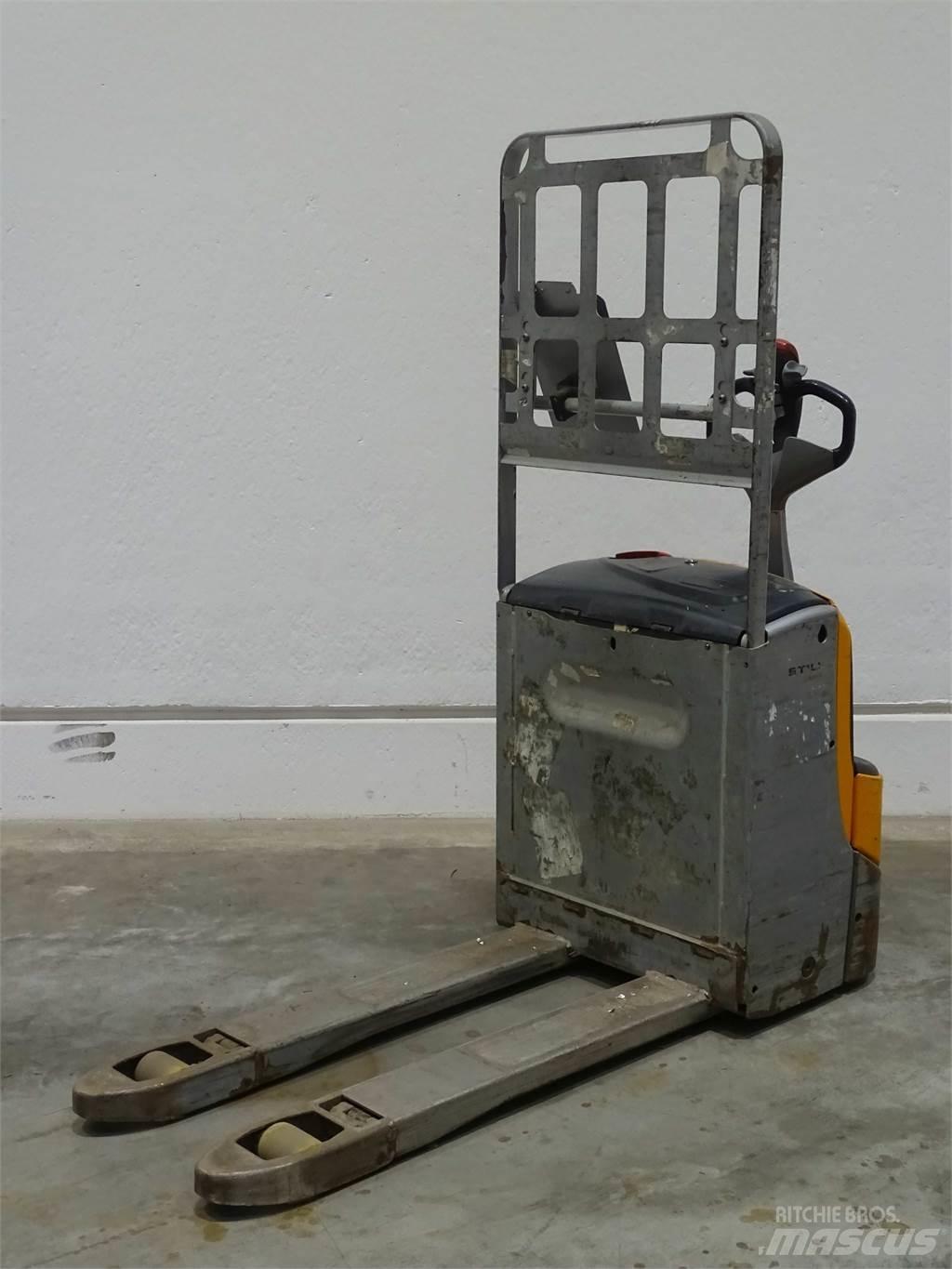Still EXU16 Niedergabelstapler
