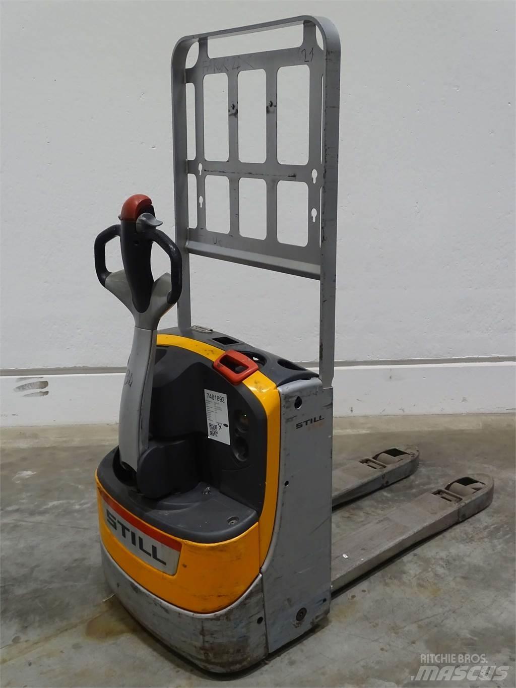 Still EXU16 Niedergabelstapler