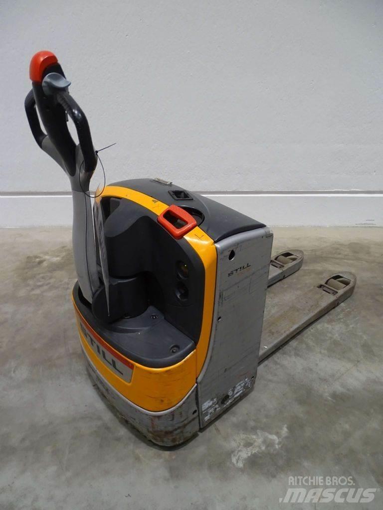 Still EXU18 Niedergabelstapler