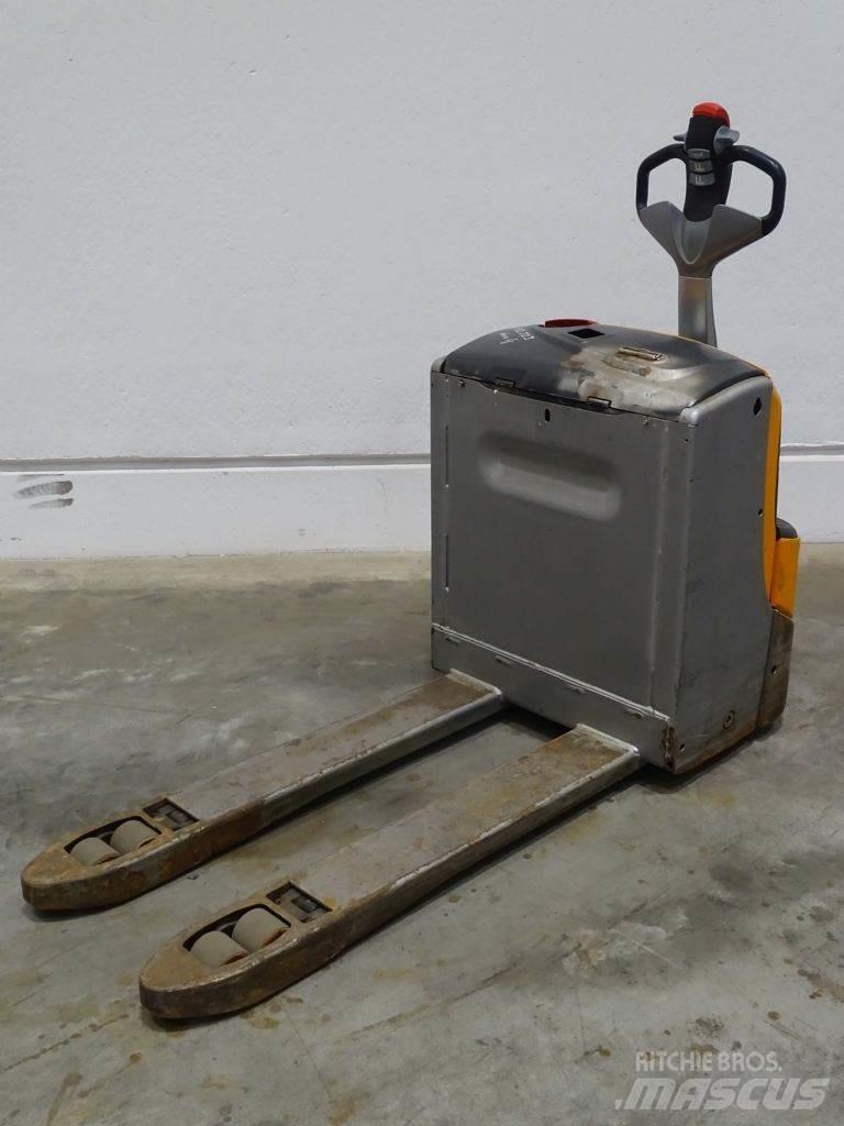 Still EXU18 Niedergabelstapler
