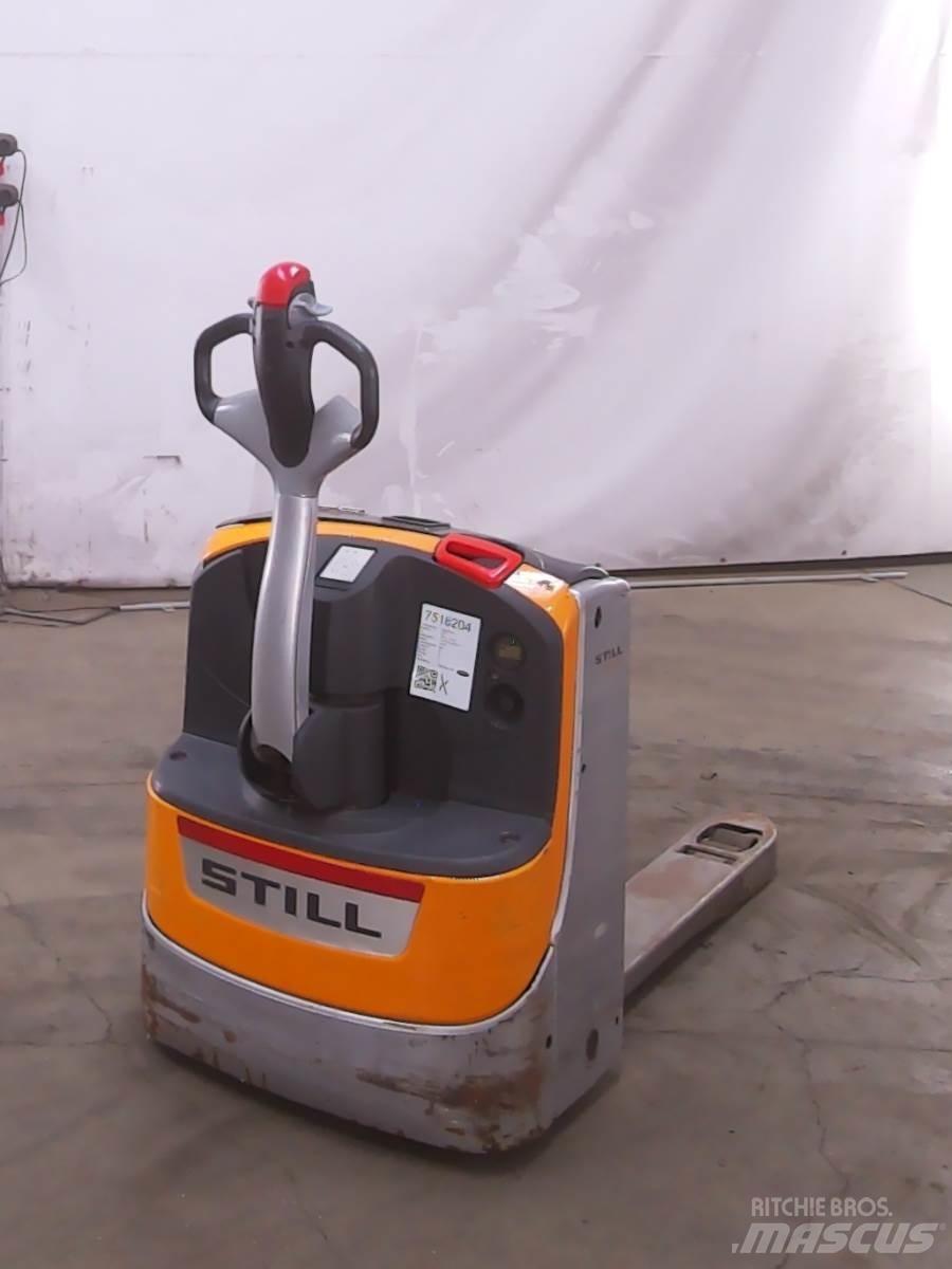 Still EXU18 Niedergabelstapler