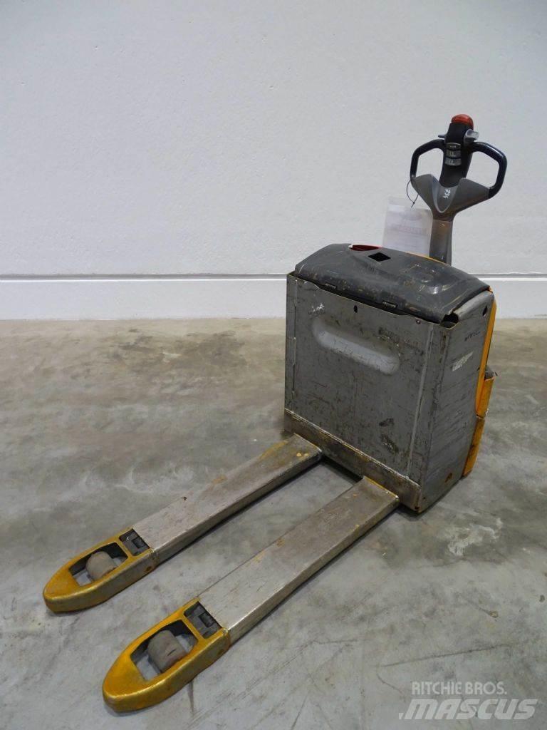 Still EXU20 Niedergabelstapler