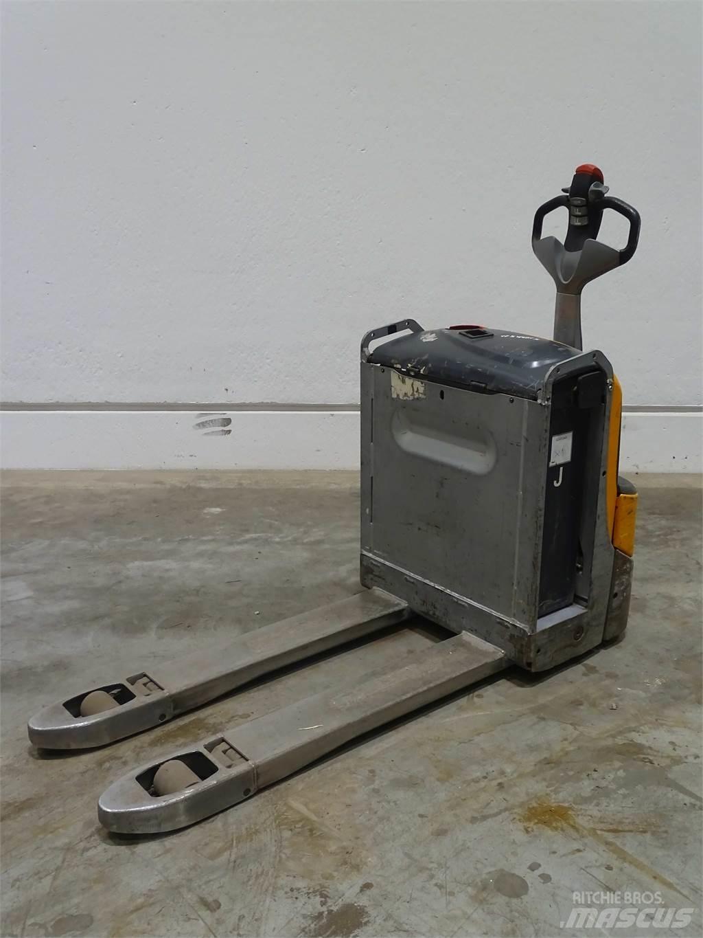 Still EXU20 Niedergabelstapler