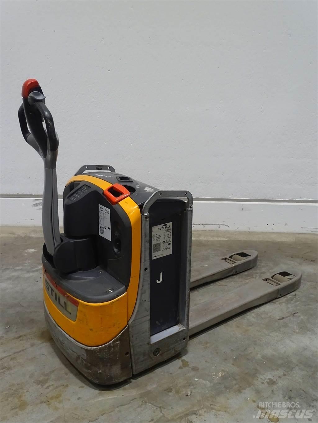 Still EXU20 Niedergabelstapler