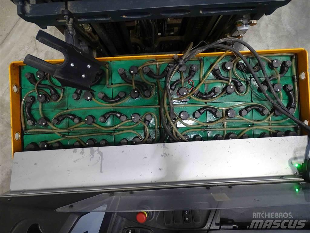 Still FM-X14 Schubmaststapler