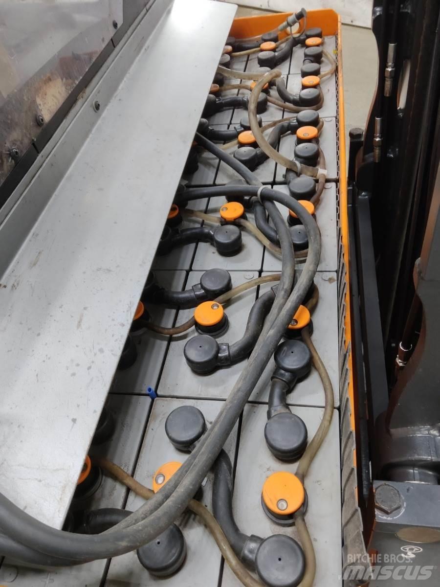Still FM-X14 Schubmaststapler