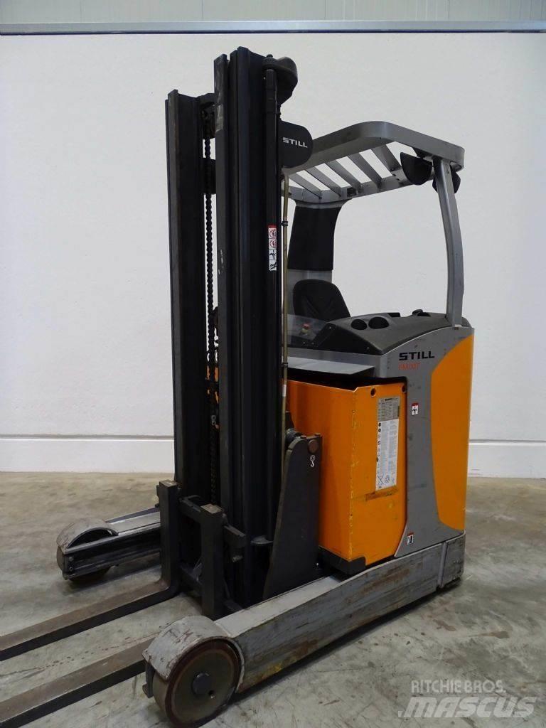 Still FM-X17 Schubmaststapler