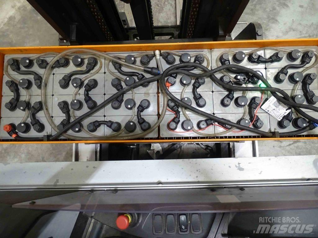 Still FM-X17 Schubmaststapler