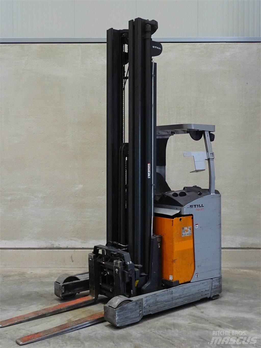Still FM-X17 Schubmaststapler