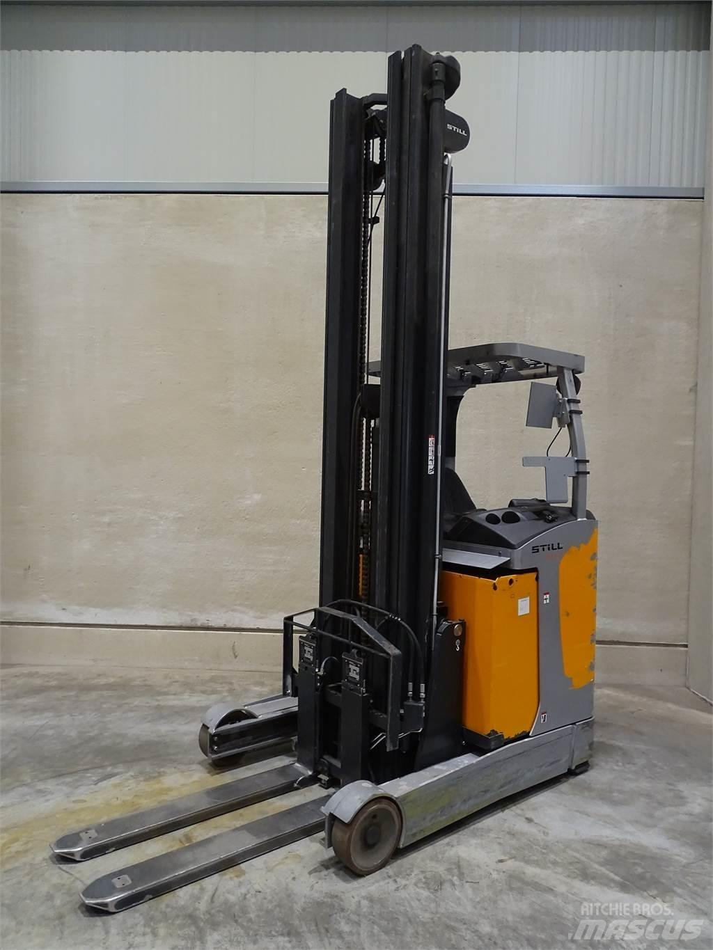 Still FM-X17 Schubmaststapler