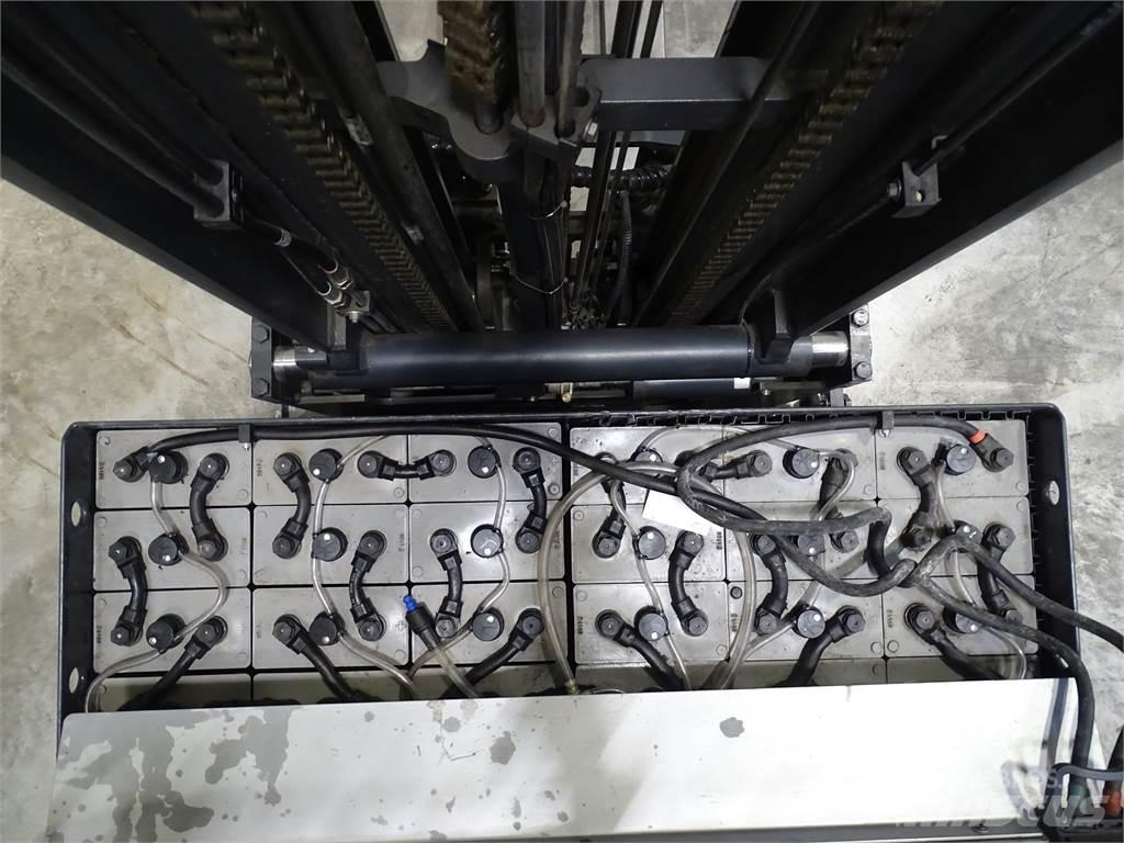 Still FM-X17 Schubmaststapler