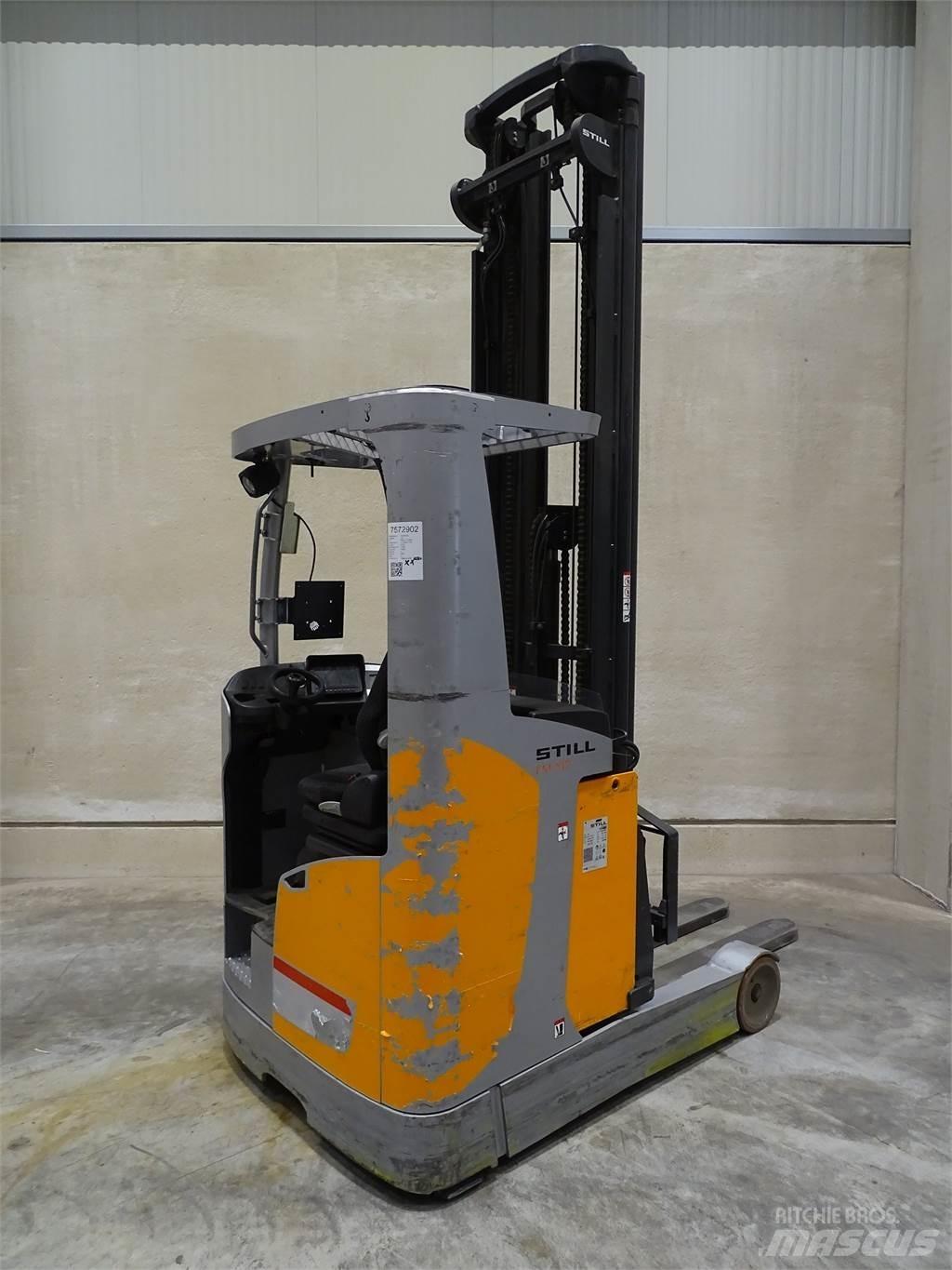 Still FM-X17 Schubmaststapler