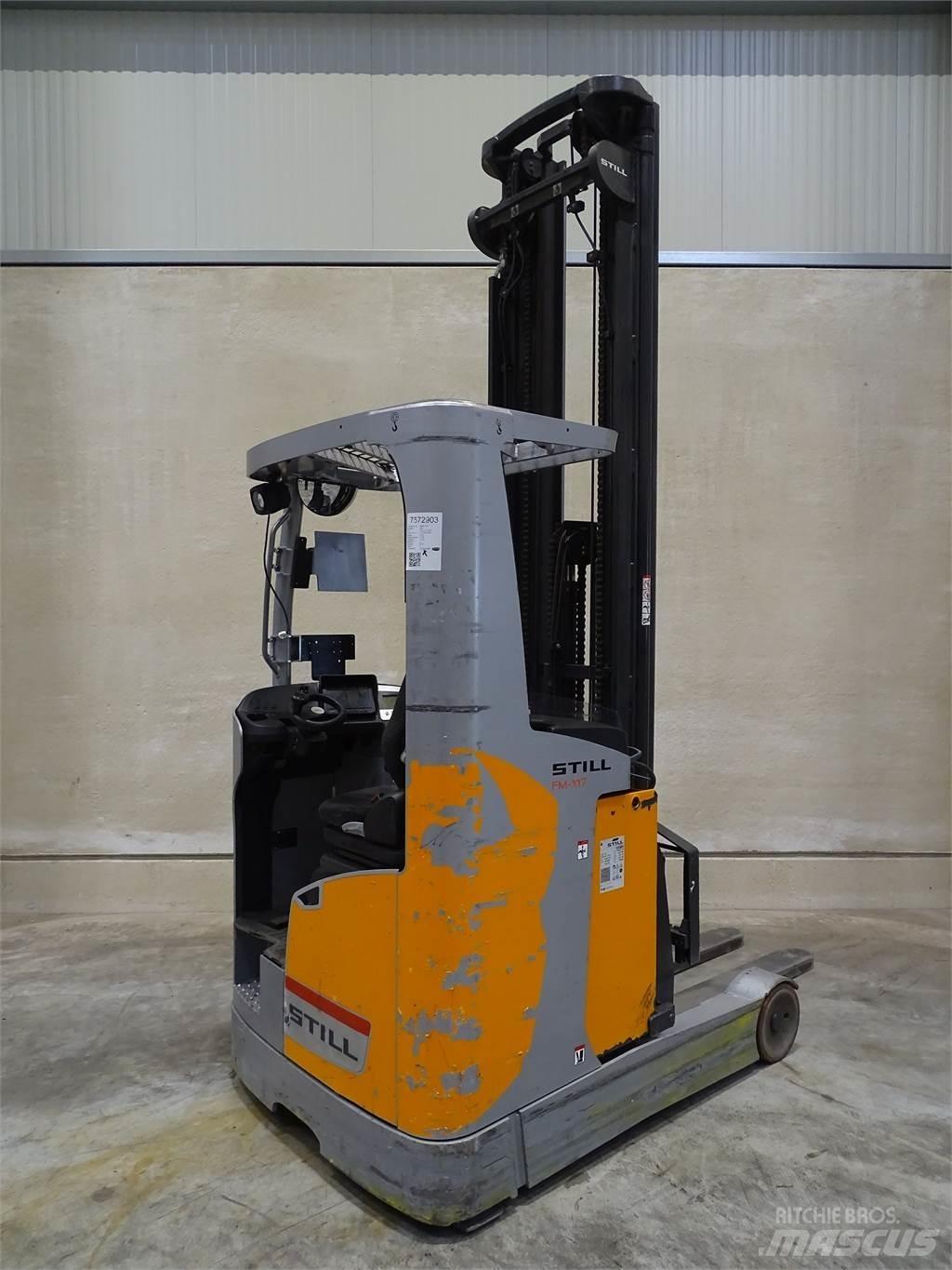 Still FM-X17 Schubmaststapler