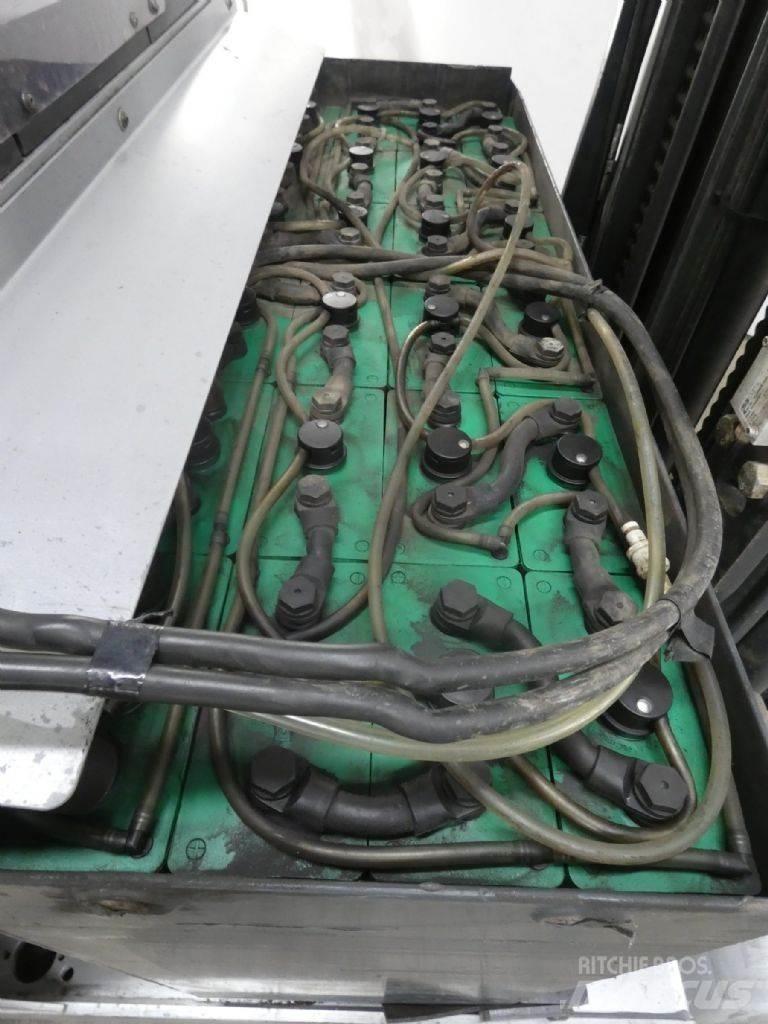 Still FM-X20 Schubmaststapler