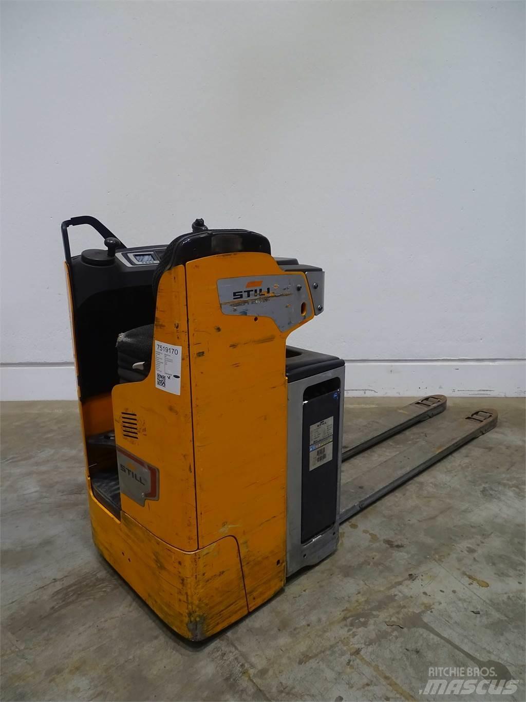 Still FXH20N Niedergabelstapler