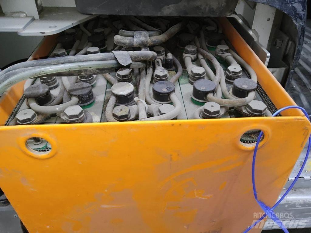 Still LTX70 Schlepper