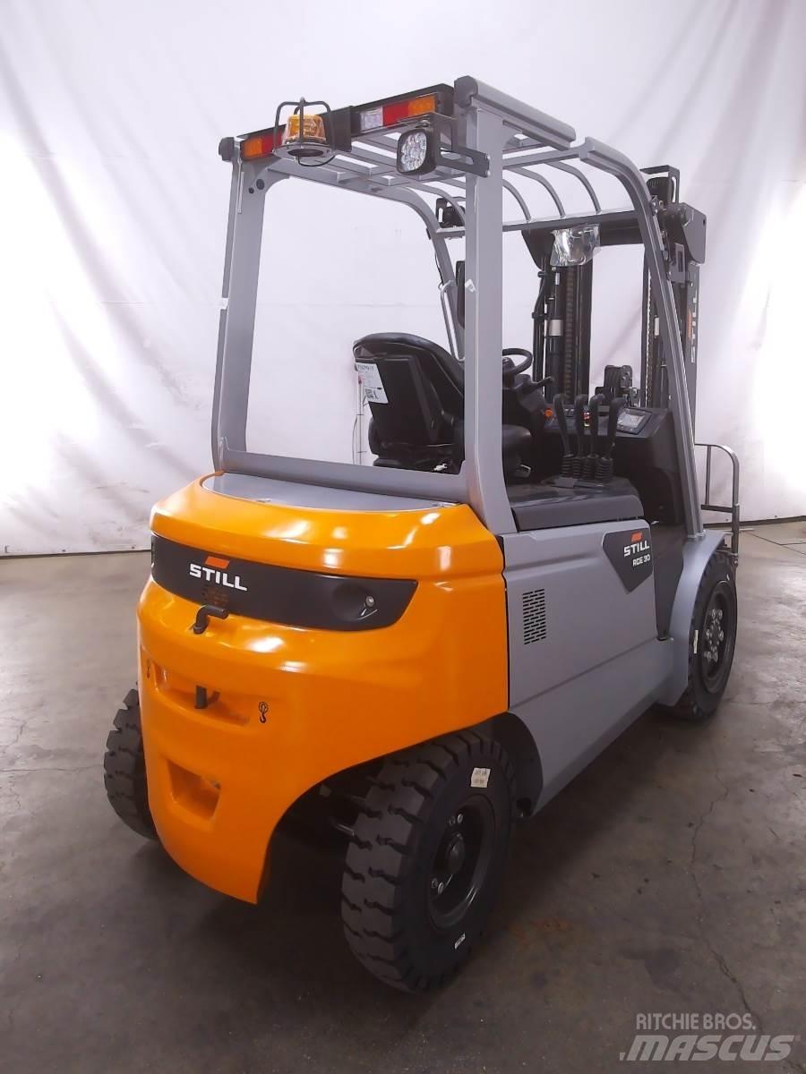 Still RCE30 Elektrische heftrucks