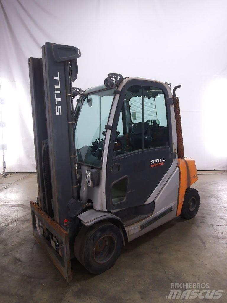 Still RX70-30H Diesel heftrucks