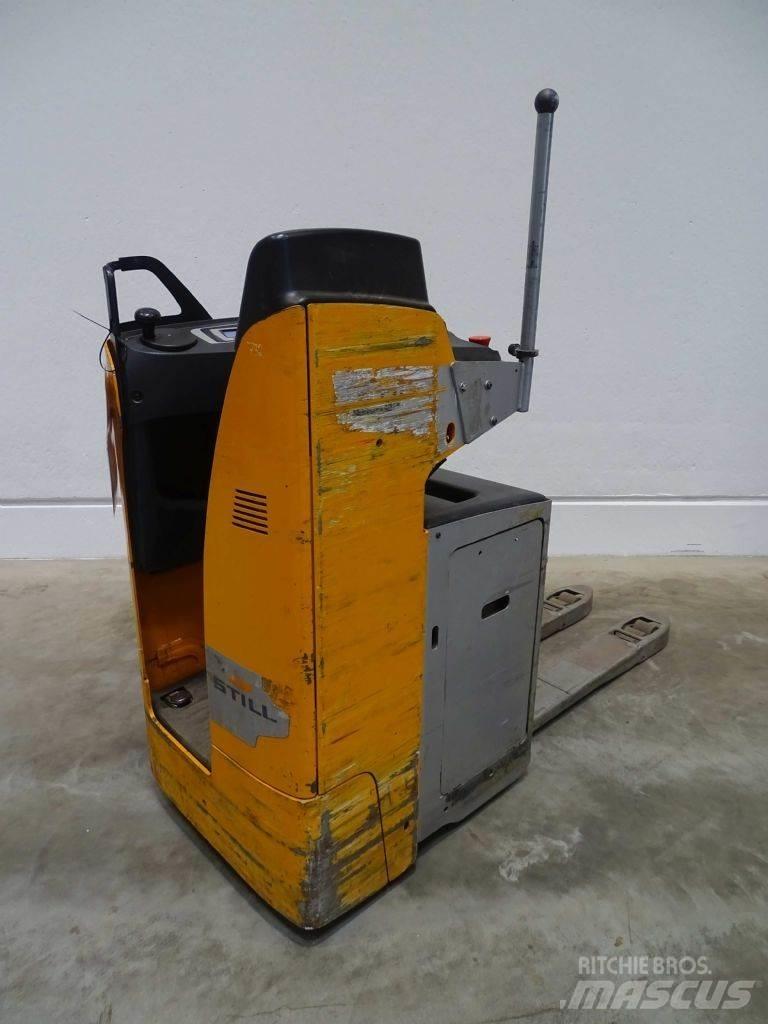 Still SXH20 Niedergabelstapler