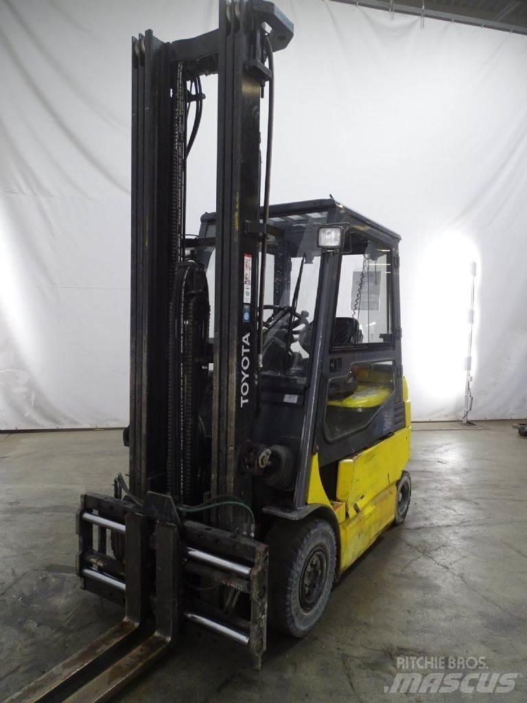 Toyota 7FBMF25 Elektrische heftrucks
