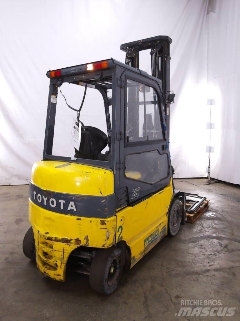 Toyota 7FBMF25 Elektrische heftrucks