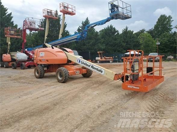 JLG 400S Teleskopbühnen