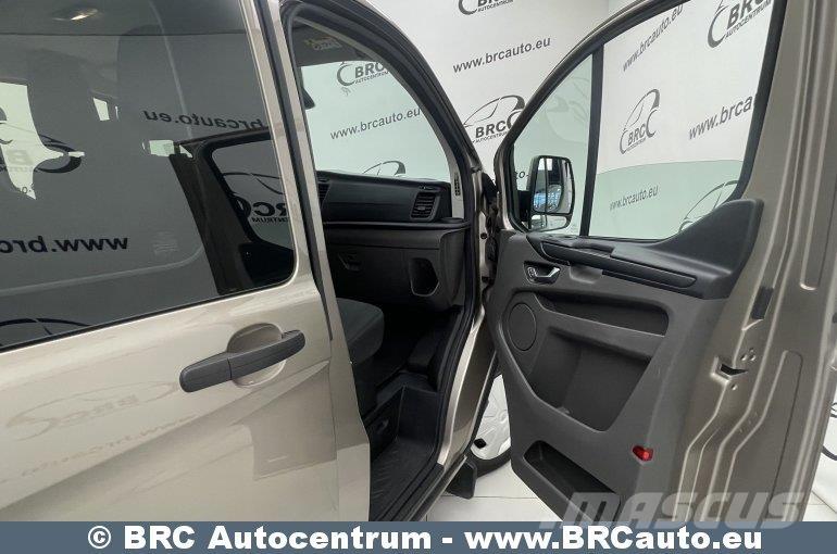 Ford Transit Custom Minibusse