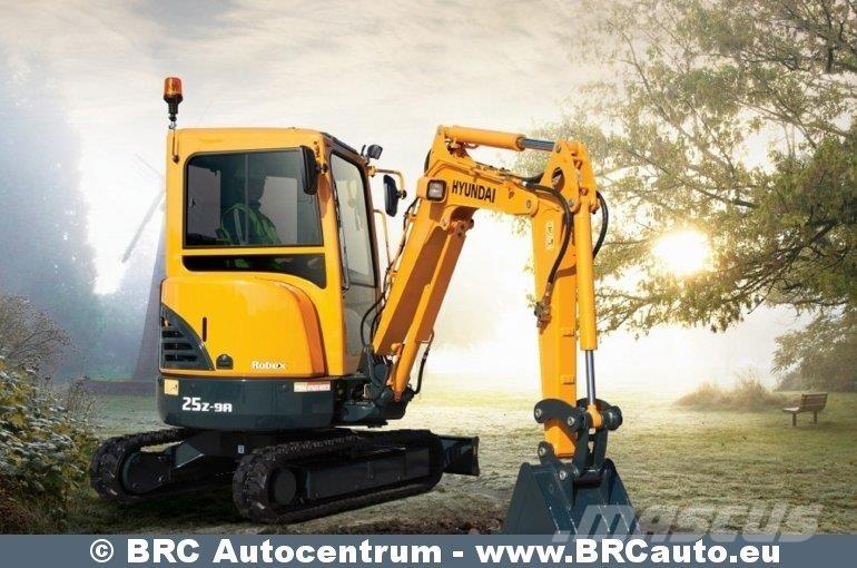 Hyundai R25Z-9AK Minibagger < 7t