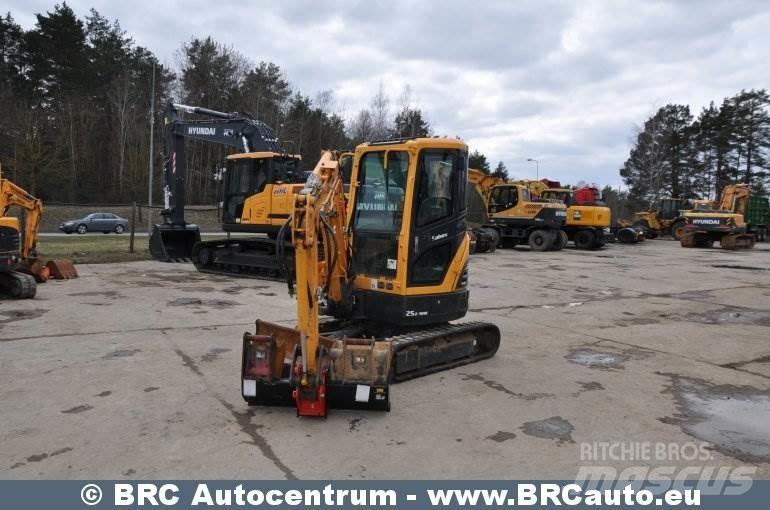 Hyundai R25Z-9AK Minibagger < 7t