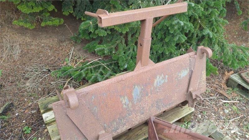  Ålø Frontladerzubehör