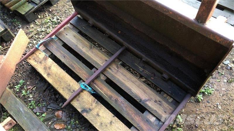  Ålø Frontladerzubehör