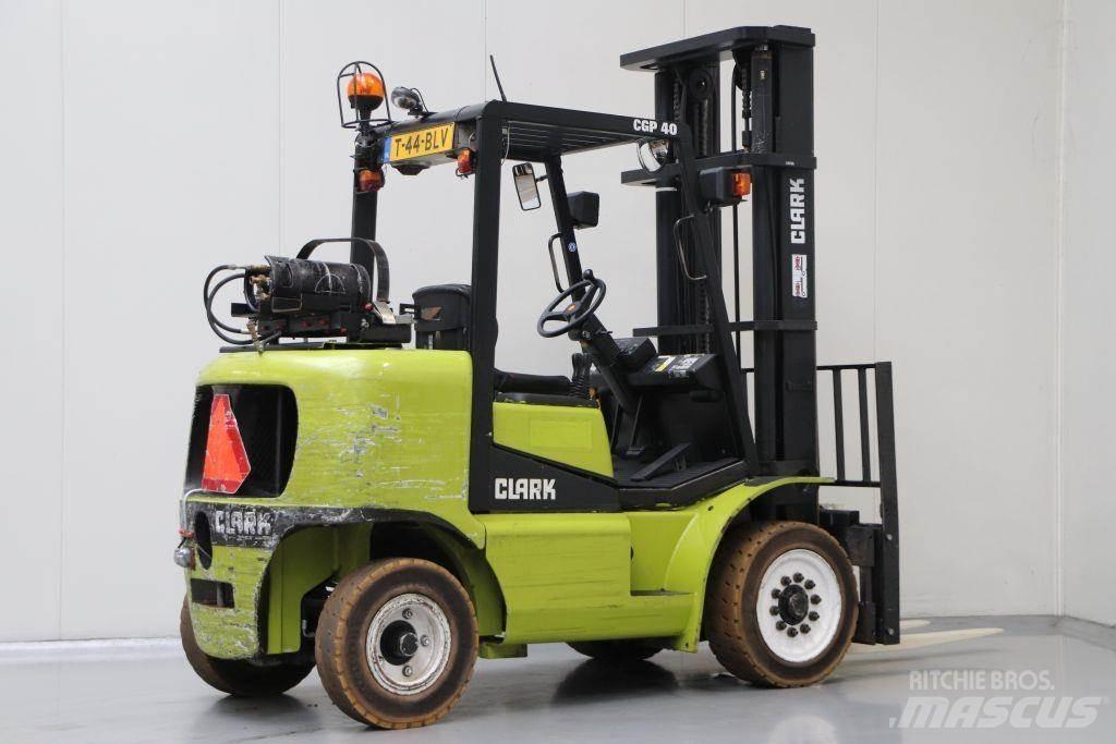 Clark CGP40 LPG heftrucks
