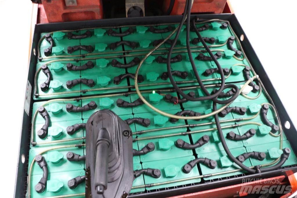 Linde E30S-03/600 Elektrische heftrucks