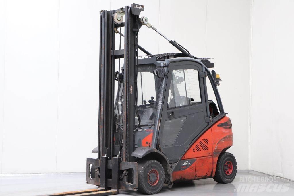 Linde H25T-02 LPG heftrucks