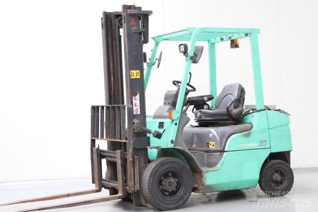 Mitsubishi FG25NT LPG heftrucks