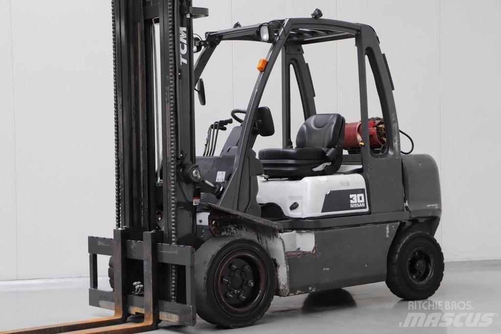 Nissan UG1D2A30LQ LPG heftrucks