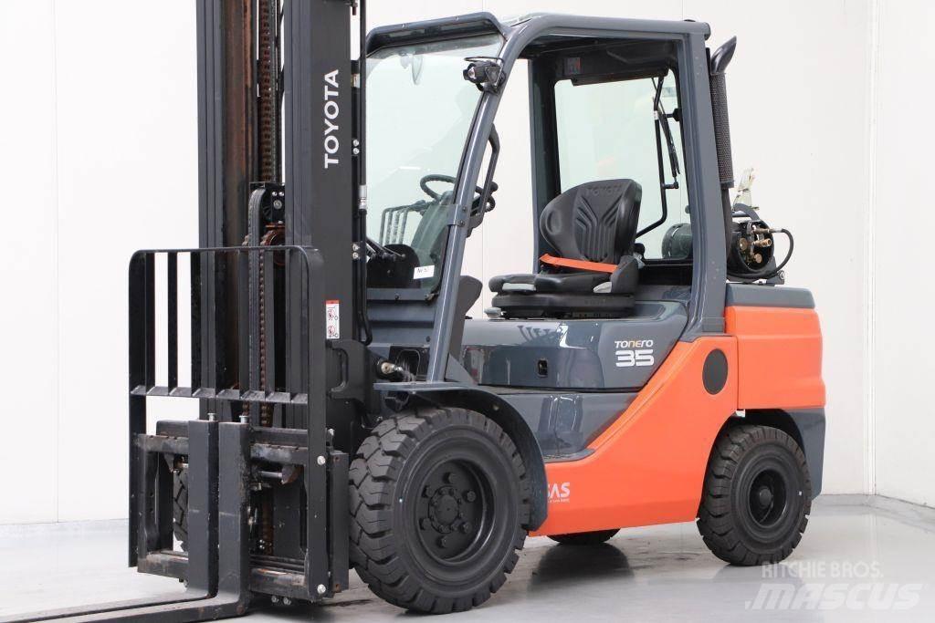 Toyota 02-8FGJF35 LPG heftrucks