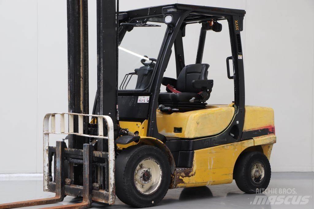 Yale GDP35VX Diesel heftrucks
