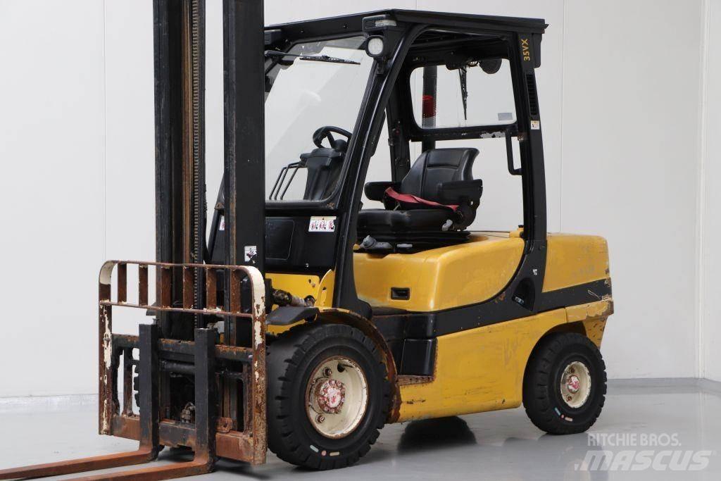 Yale GDP35VX Diesel heftrucks
