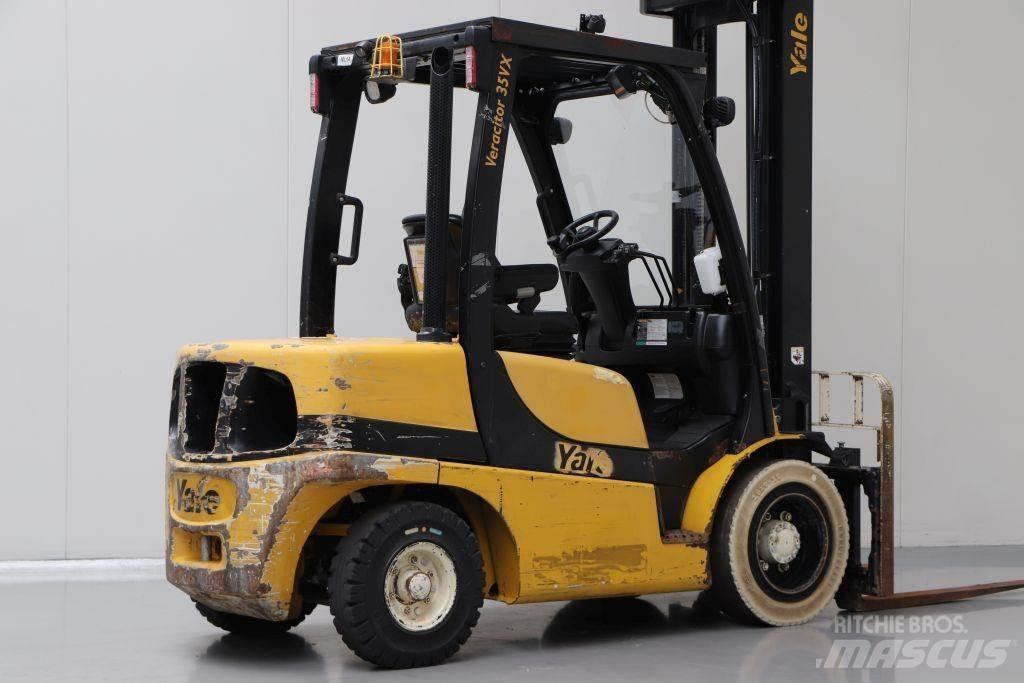 Yale GDP35VX Diesel heftrucks