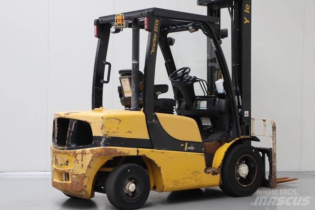 Yale GDP35VX Diesel heftrucks