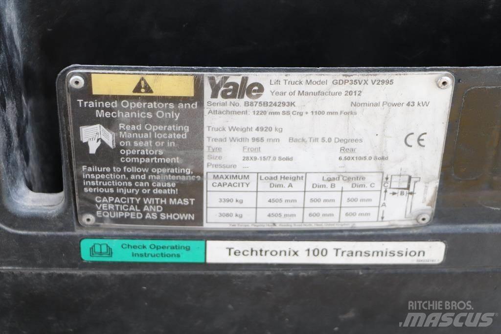 Yale GDP35VX Diesel heftrucks