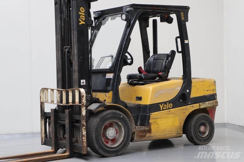 Yale GDP35VX Diesel heftrucks