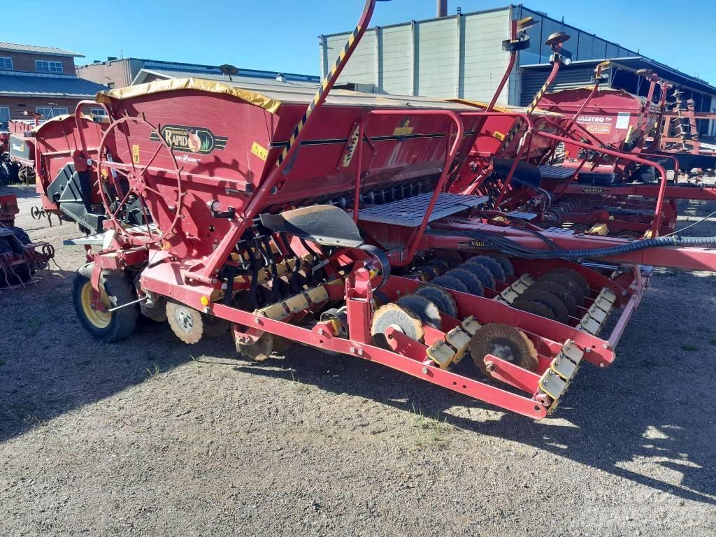 Väderstad Rapid 400 Drillmaschinenkombination