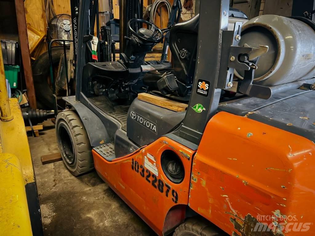 Toyota 8 FG U 25 Heftrucks overige