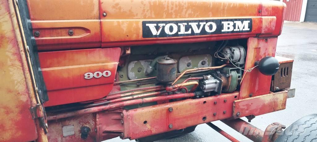 Volvo BM 800 Traktoren