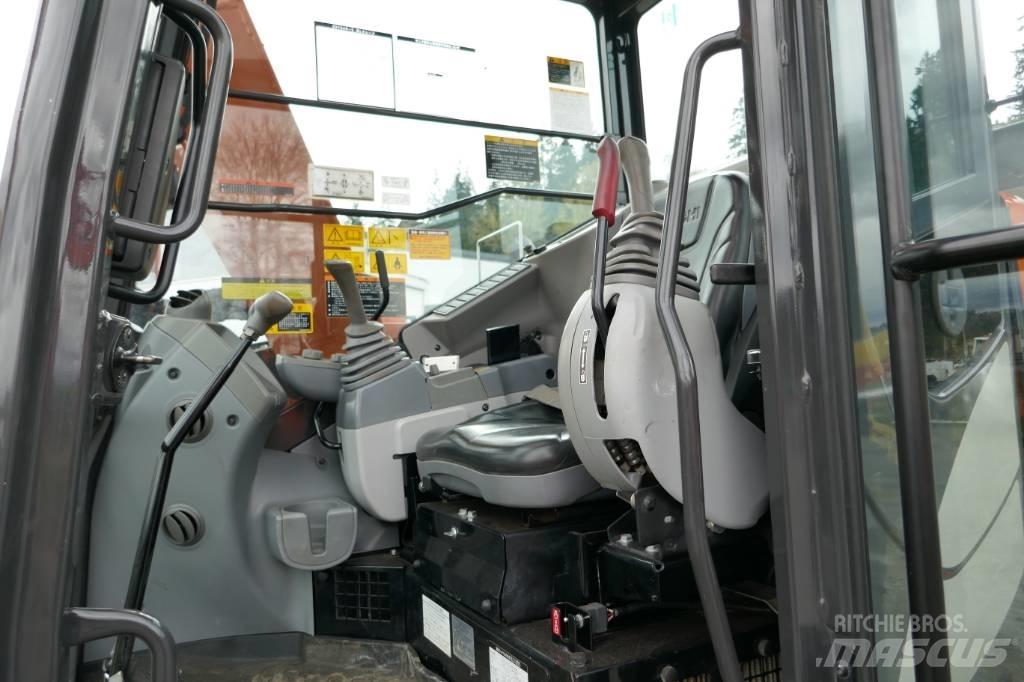 Hitachi ZX75UR-5B Raupenbagger