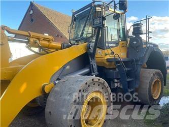 Komatsu WA 470 Radlader