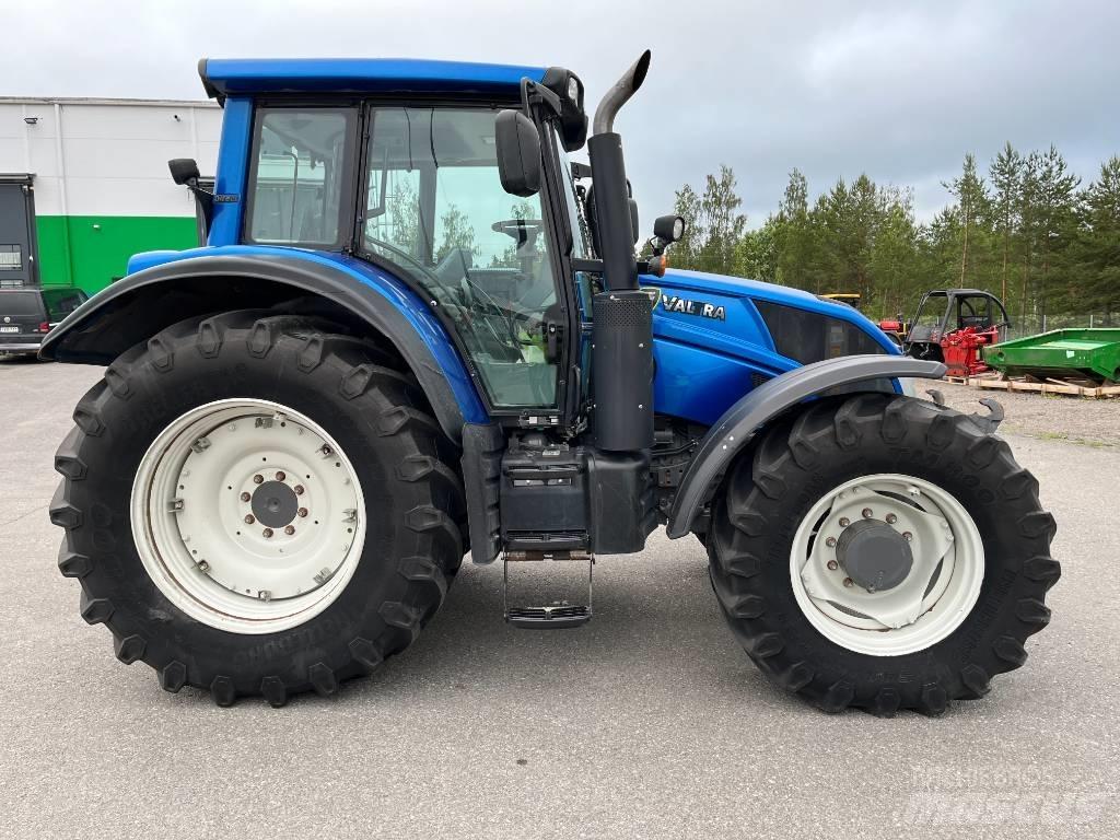 Valtra N163 D Traktoren