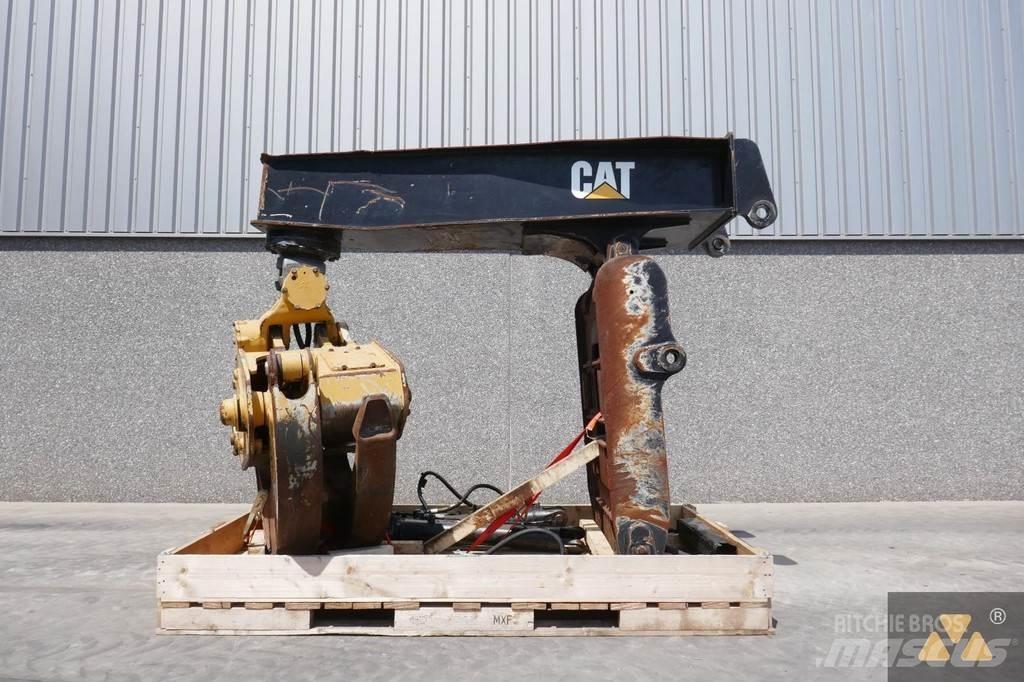 CAT 525D Grapple Transport Sonstige